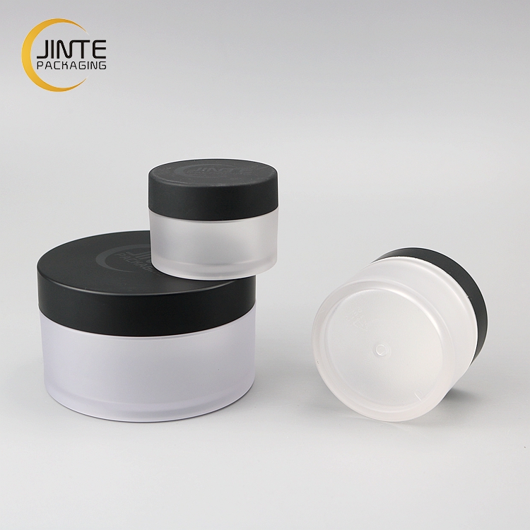 Portable and Lightweight Cosmetic Packaging PETG Frost Plastic Jar for Storing Creams Lotions 100ml