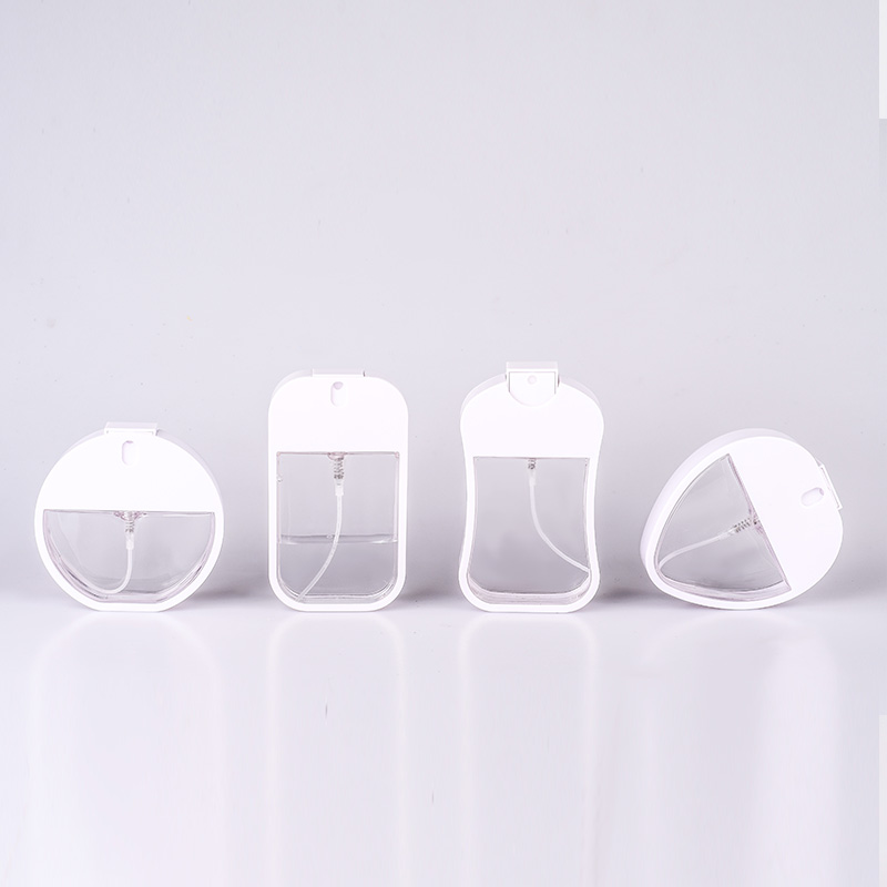 Portable cell phone shape credit card design 38ml 45ml clear perfume hand spray bottle