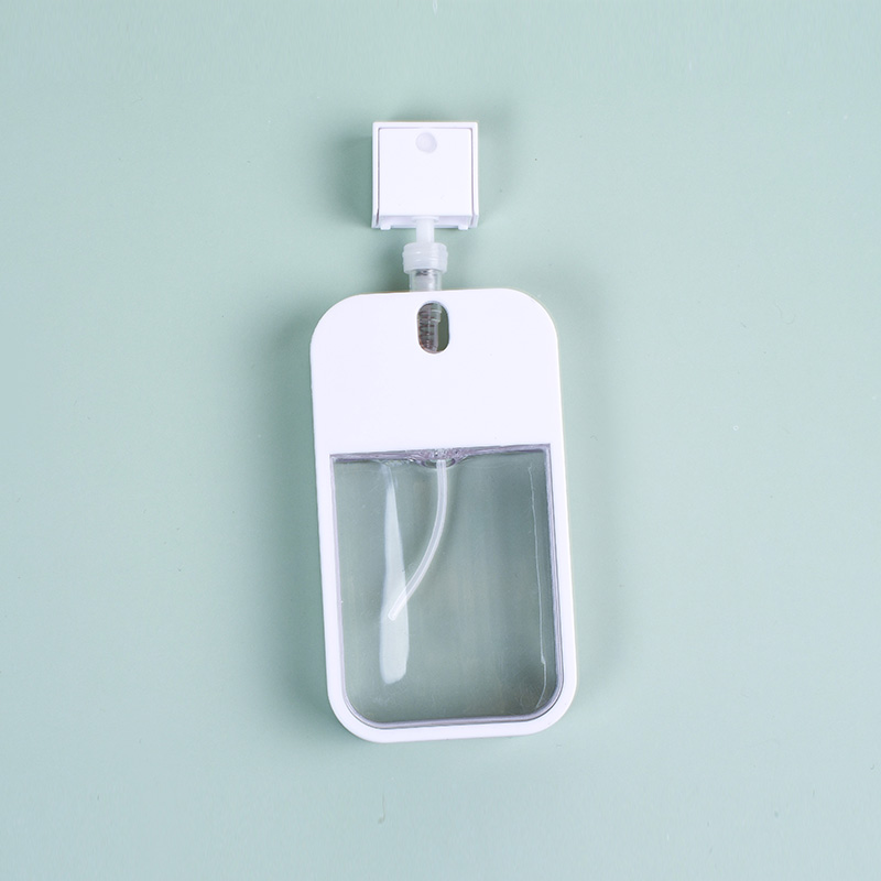 Portable cell phone shape credit card design 38ml 45ml clear perfume hand spray bottle