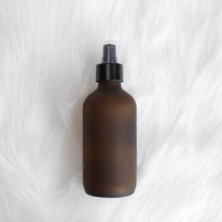 Private Label 250ml Cosmetics Sprayer Empty Frosted Amber Glass Bottles With Mist Spray Pump For Perfume Essensial Oils