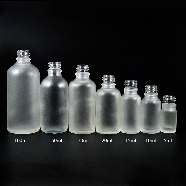 Private label oil bottles 5 10ml 15ml 30ml 50ml 100ml serum essential oil frosted Glass dropper Bottle with bamboo cap