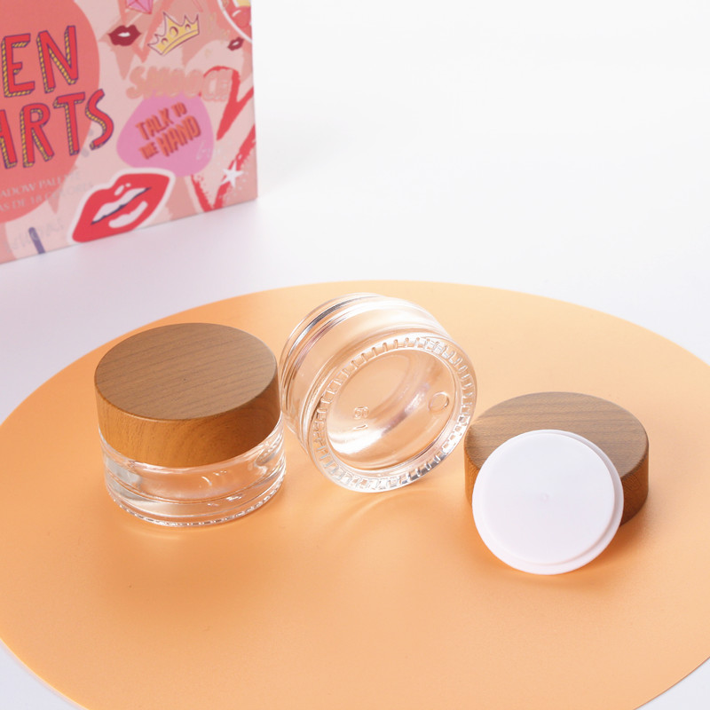 Professional Cosmetic Packaging Product Essential Refillable Transparent Glass Square Bottom Round Wood Grain Cream jar