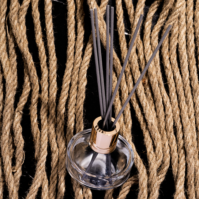 Professional Factory Directly Home Decorative Luxury Aroma Reed Diffuser Glass Bottle