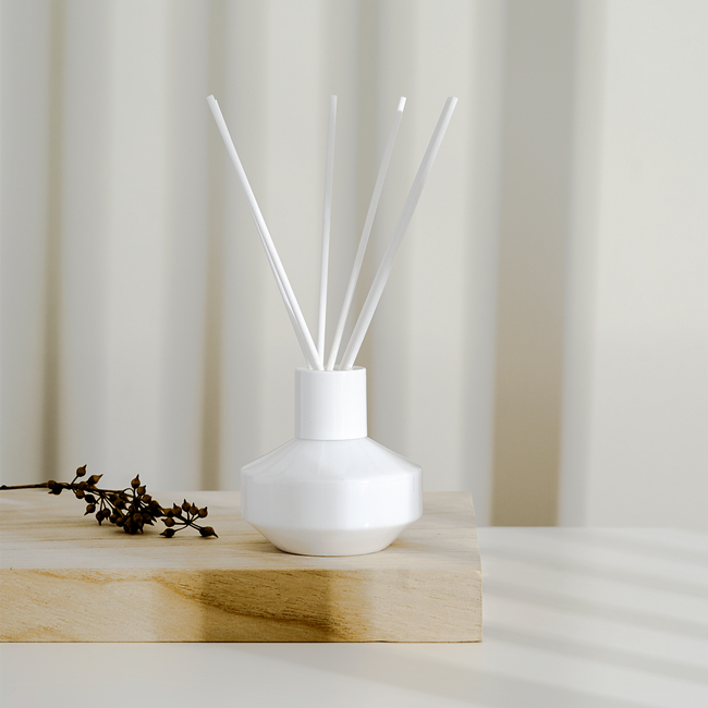 Professional Manufacture Cheap Bottle For Aroma Diffuser