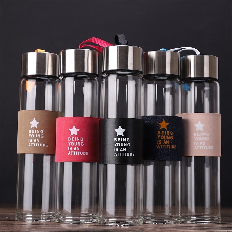 Promotion High quality single wall Borosilicate 480ml tea filter glass water bottle with handle string