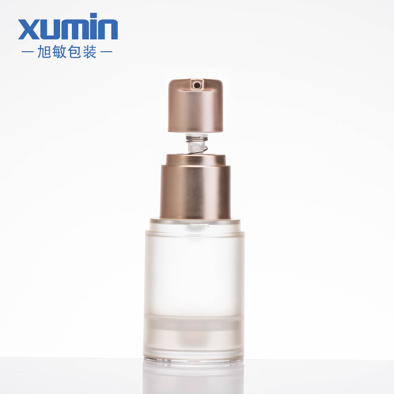 QQLR Private Label Airless Pump Bottle 30ml 50ml 80ml 100ml Cosmetic Airless Lotion Bottle Pump Bottle for Skin Care