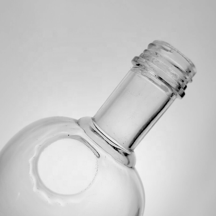 RSG Bespoke Wholesale Cylindrical Round Extra Flint High End 1.75l T-Cork Top Cylinder Big Liquor 1 Liter Glass Bottle for Vodka