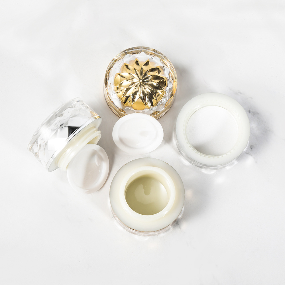 Ready To Ship 5g luxury elegant shiny mini gold silver empty plastic lip balm jar eye cream jar for eye cream lip blam scrub