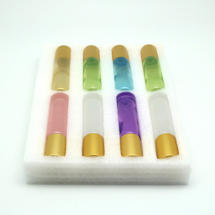 Ready to ship 10ml high quality empty round colorful pearlescent glass essential oil roller bottle Combination of Gift Set