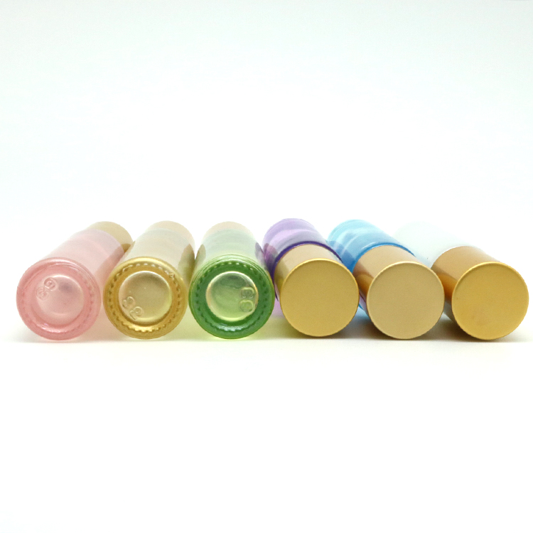 Ready to ship 10ml high quality empty round colorful pearlescent glass essential oil roller bottle Combination of Gift Set
