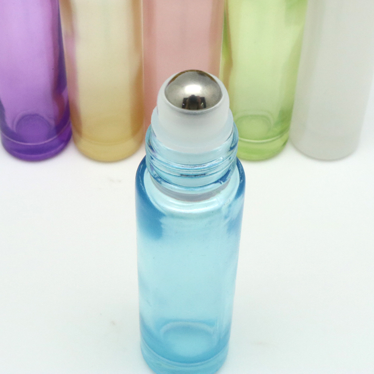 Ready to ship 10ml high quality empty round colorful pearlescent glass essential oil roller bottle Combination of Gift Set
