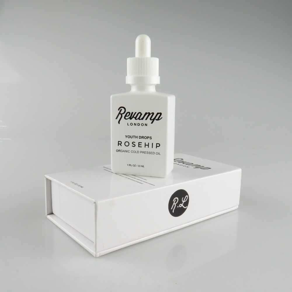 Rectangular 30ml glass bottle with black gift box black custom packing for essential oil