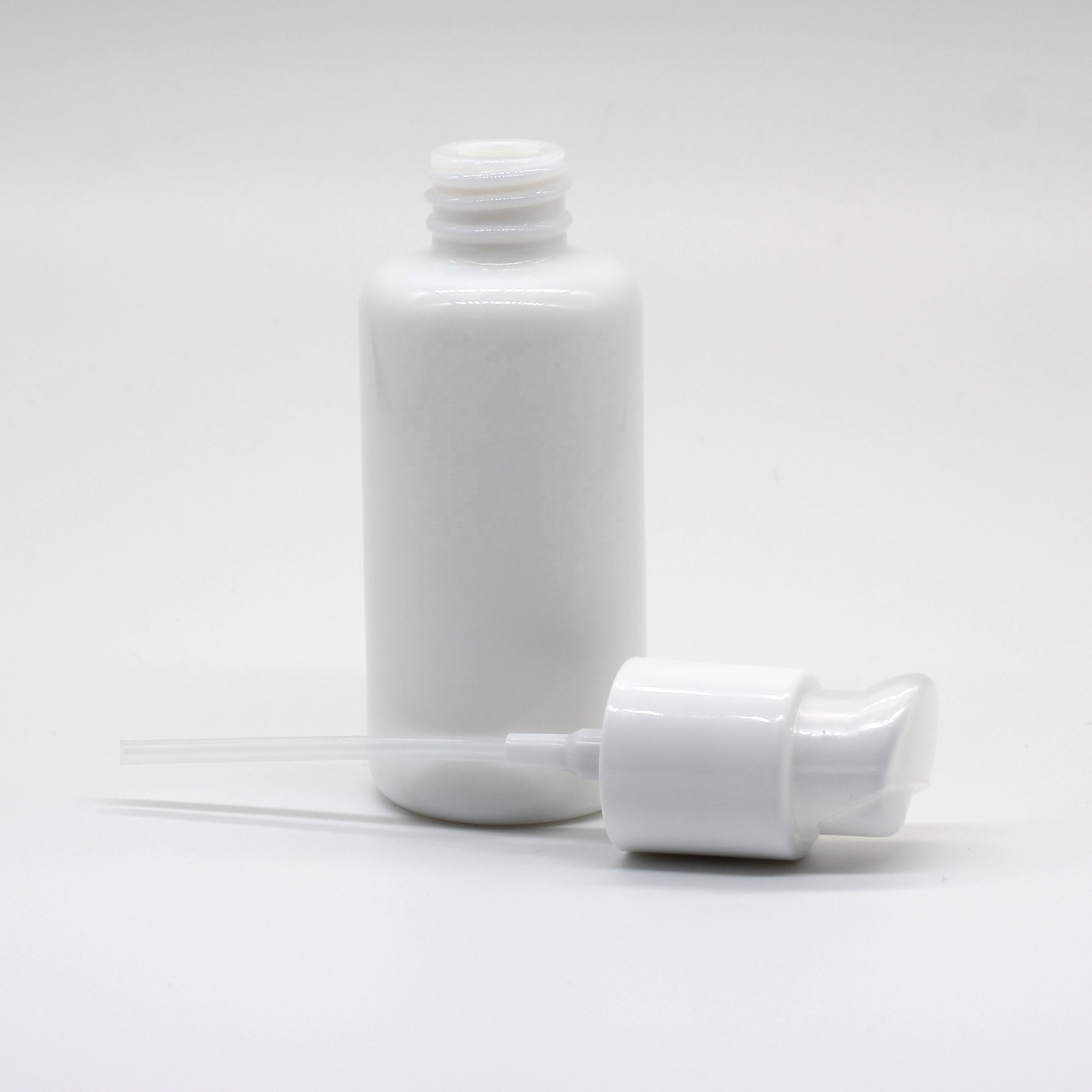 Recyclable packaging 40ml opal glass bottle for serum and toner packaging