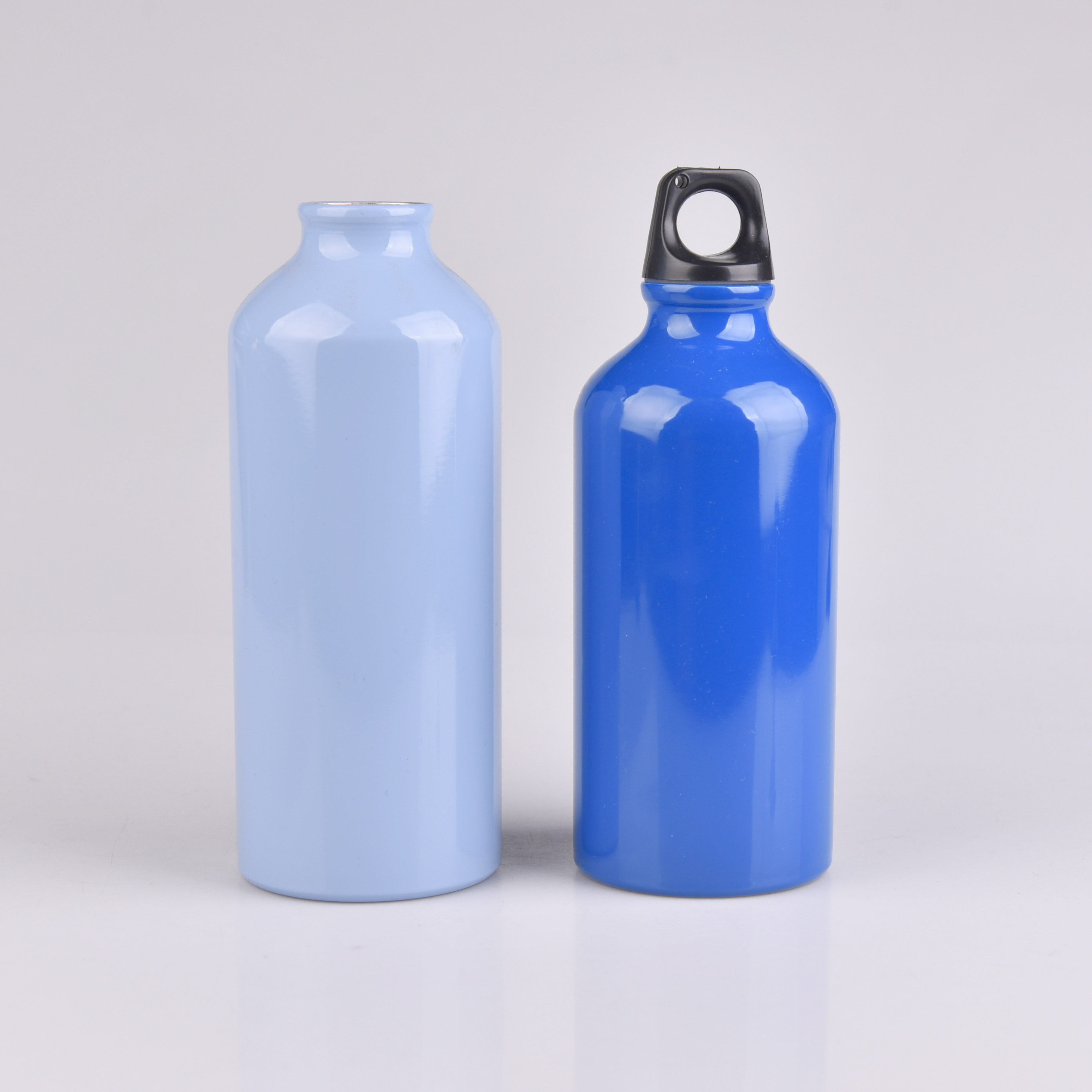 Recycle sustainable customized new 1L 1000ml 20oz 750ml 600ml 500ml aluminum sports water bottle with carabiner and plastic cap