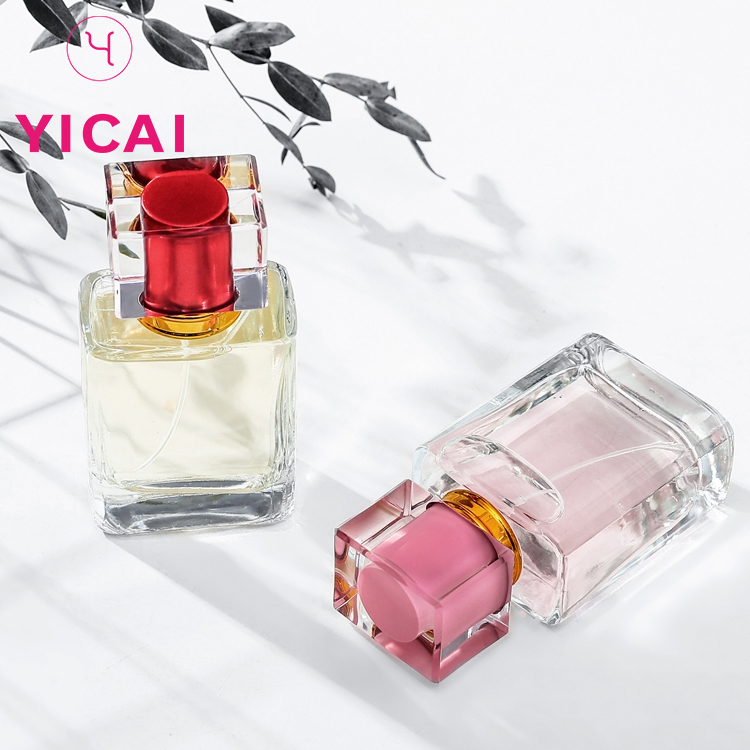 Refillable 30ml 50ml Clear Square Glass Spray Perfume Bottle