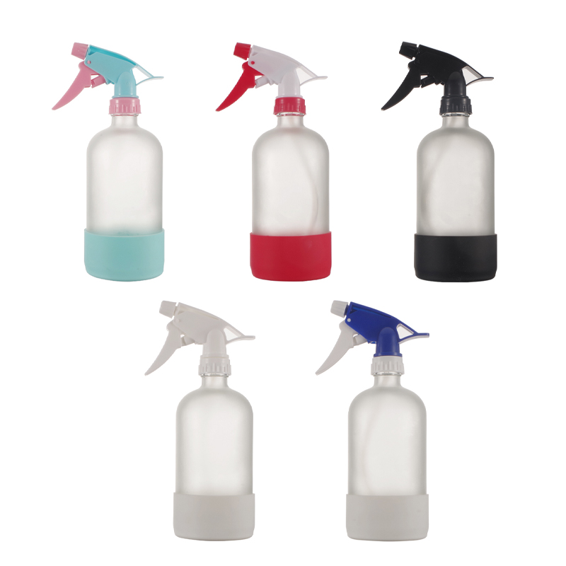 Refillable 500ml Empty Amber Room Cleaning Glass Trigger Spray Bottle with Silicone Sleeve