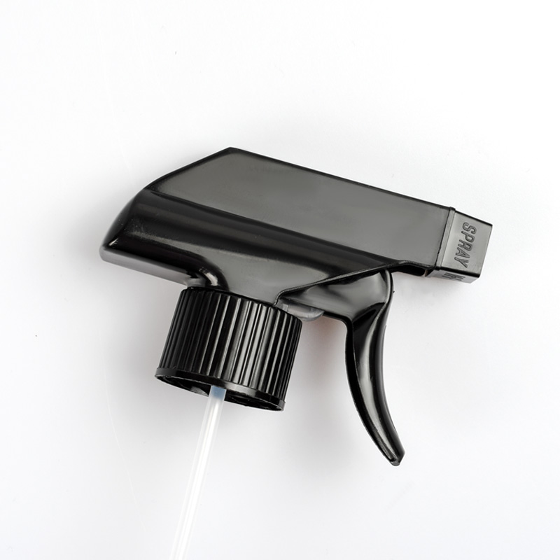 Refillable 8oz 250ml 16oz 500ml Boston Round amber glass spray bottles with 28mm black trigger spray