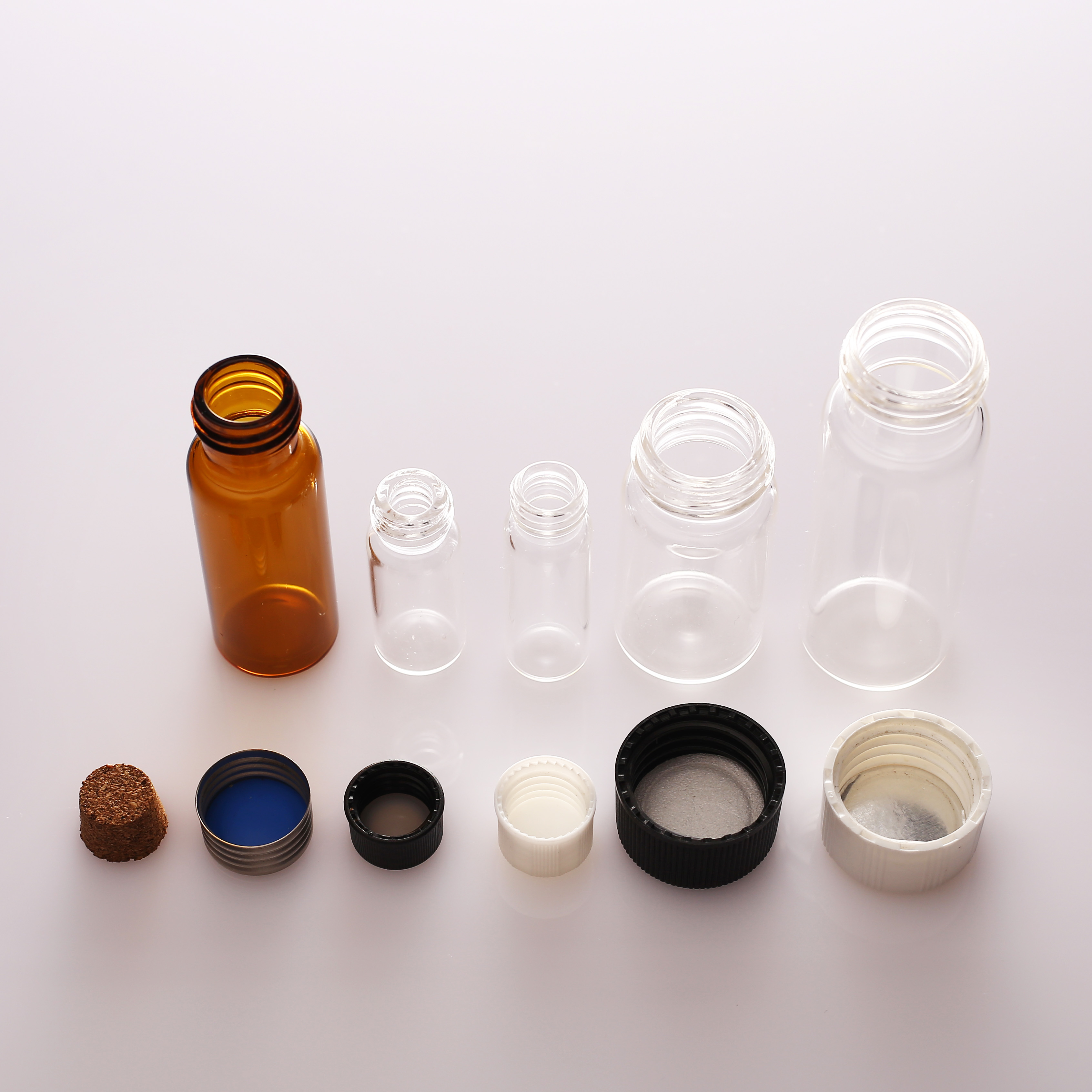 Refillable Amber Clear Glass Essential Oil Bottle Perfume Cosmetic Vials Jars with Eye Dropper Dispenser, Black Screw Cap
