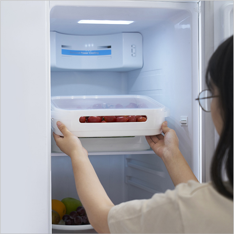 Refrigerator egg box preservation storage box household egg carrier 24 grid with cover can be stacked