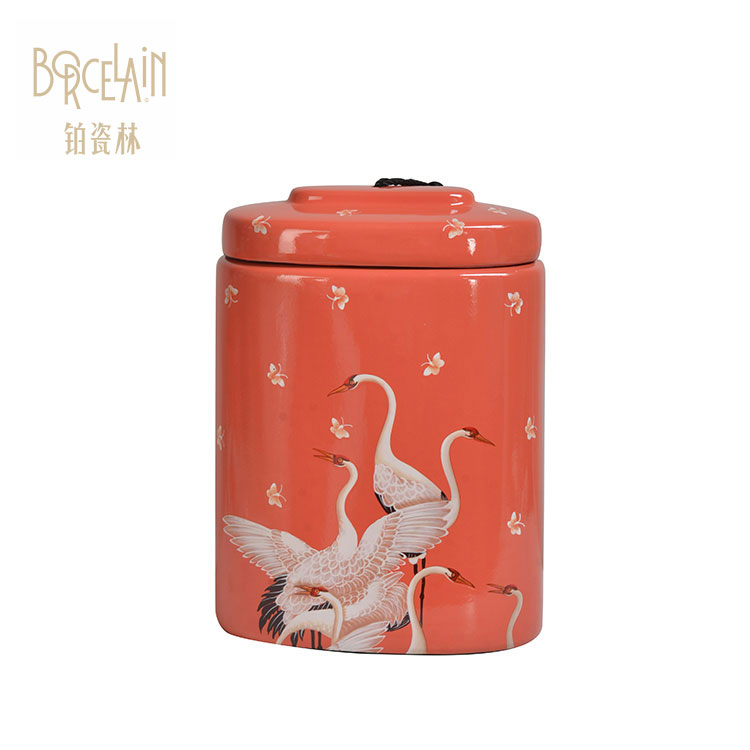 Retail home decorative porcelain ceramic storage jars