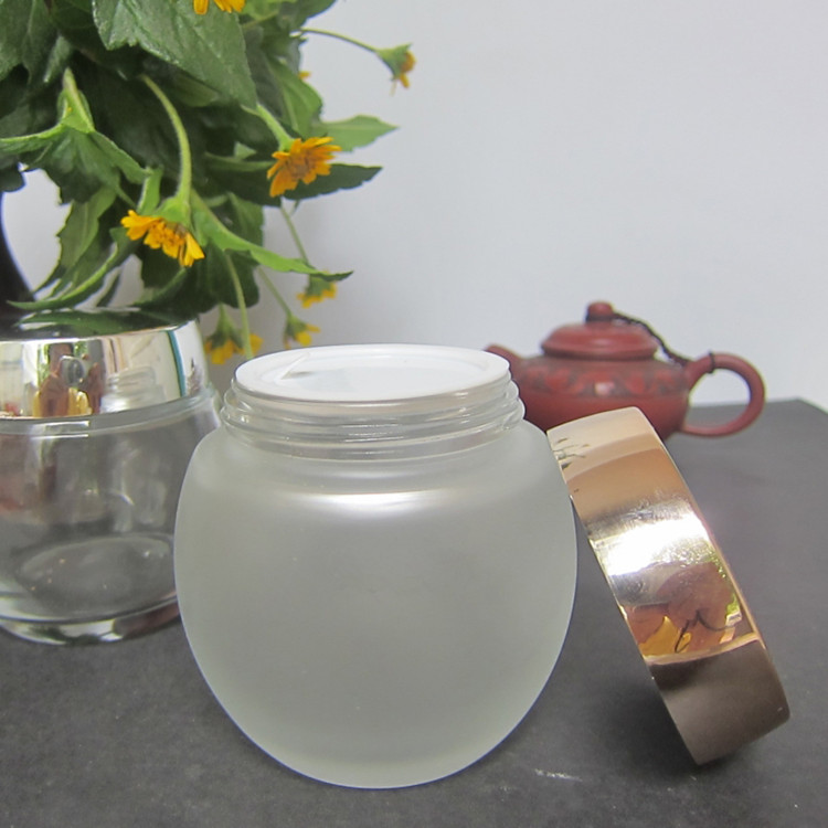 Round 120ml spherical clear glass jar gold lid 4oz cream container