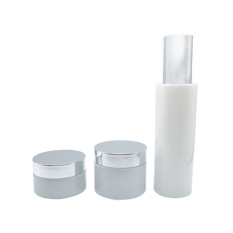 Round 30g 50g white glass cosmetic jars wholesale 1oz glass jars for skin care cream packing