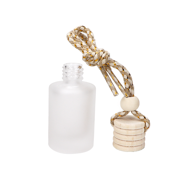 Round Empty 10ml Car Hanging Perfume Bottles Frosted Refill Diffuse Fragrance Bottle With Bamboo Cap