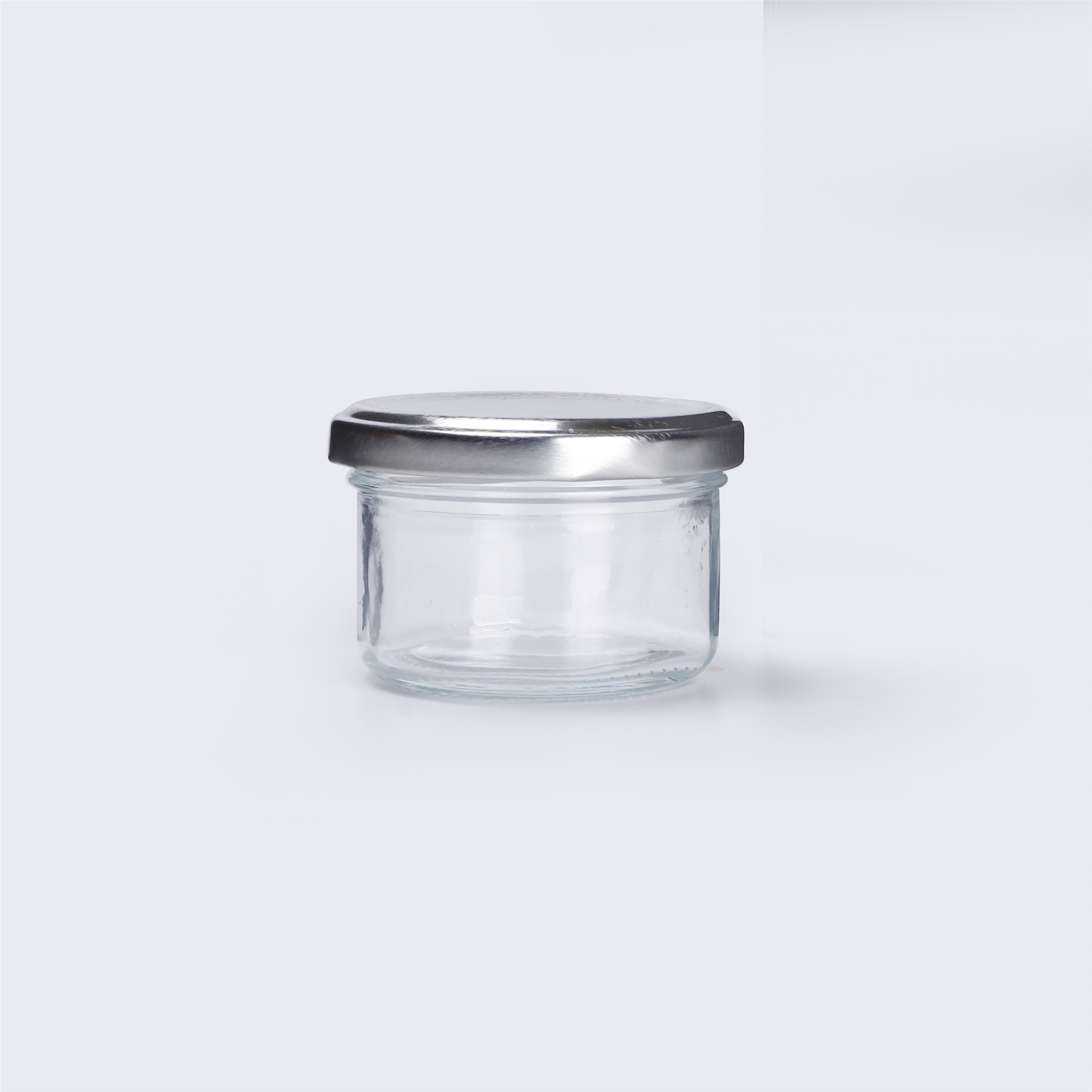 Round Glass Jar With Metal Lids Different Volume 100ML 130ML