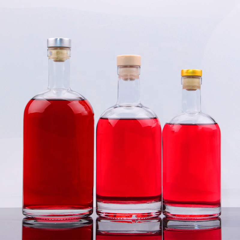 Round Glass Vodka Bottle 750ml Clear Liquor Glass Bottles Manufacturers