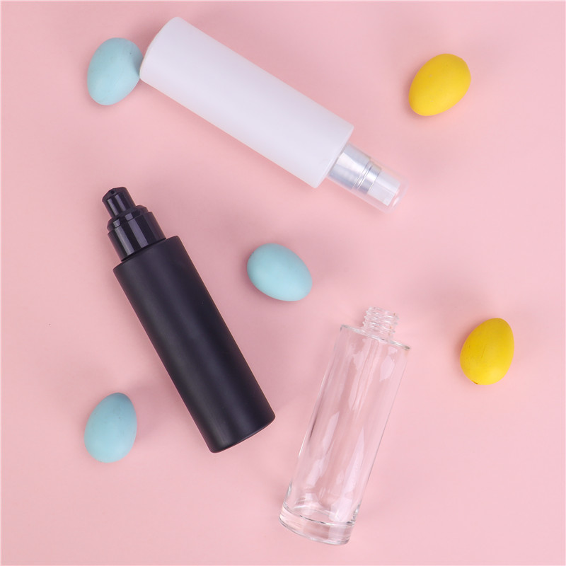 Round Refillable Empty 100ml Cosmetic Lotion Pump Bottle For Dispenser Cream Container