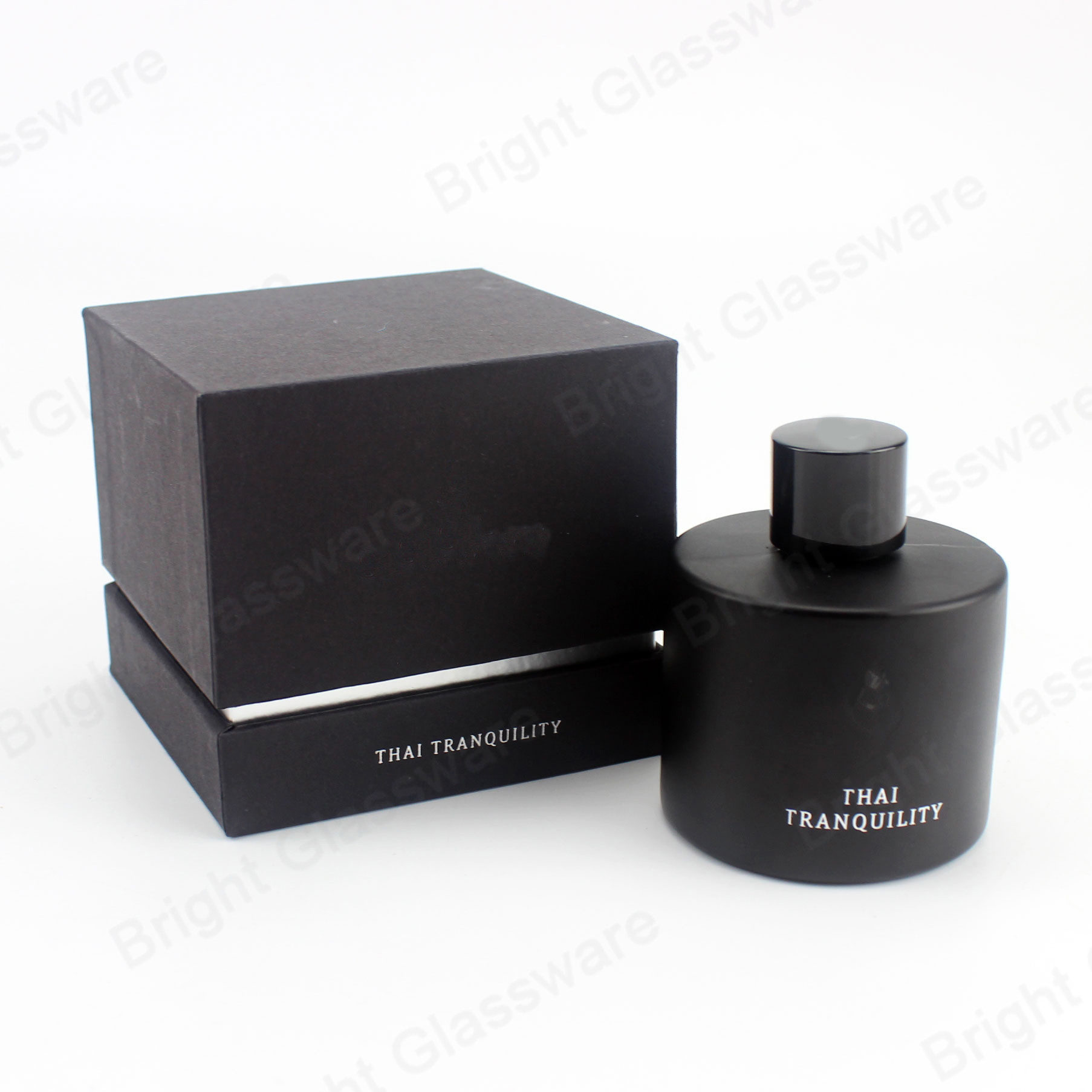 Round black 30ml aroma diffuser glass bottles with black packaging box