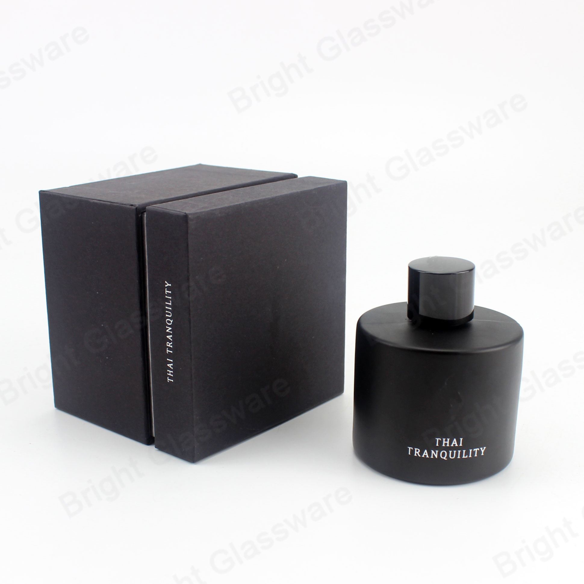 Round black 30ml aroma diffuser glass bottles with black packaging box