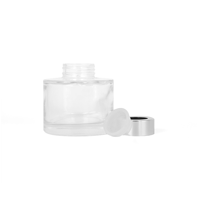 Round empty clear glass reed diffuser bottles