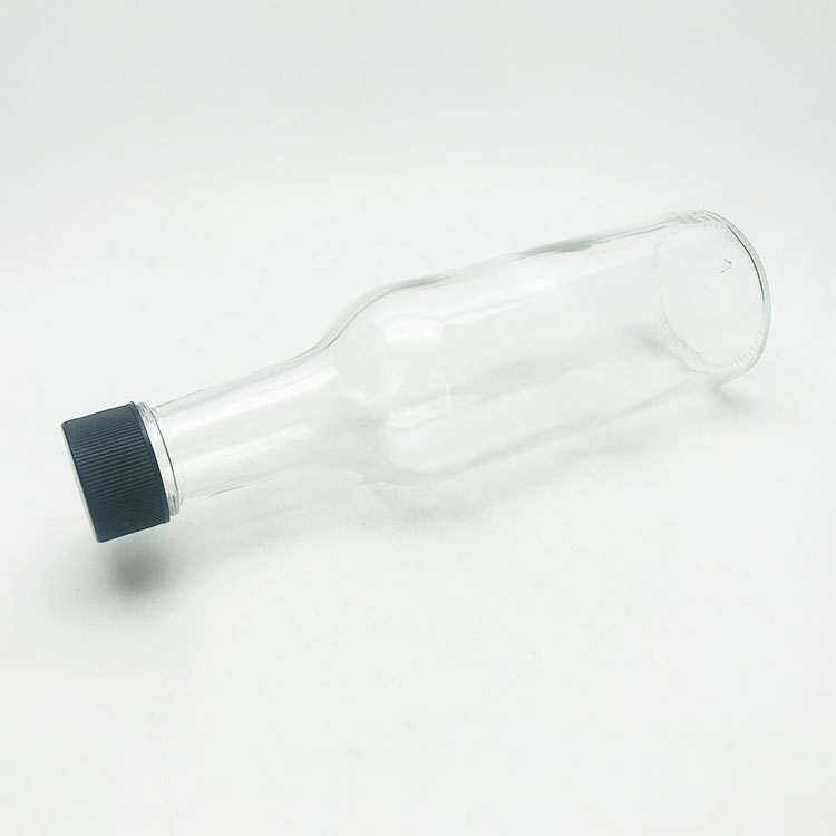Round shape 250 ml glass hot chili sauce bottle with plastic cap