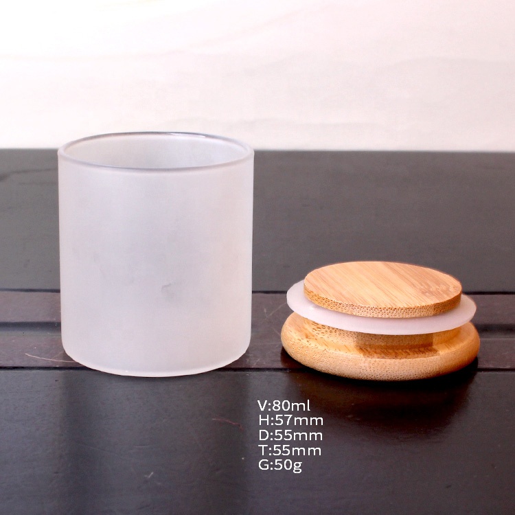 Round shape 80ml borosilicate food glass jars with wood lid for product storage