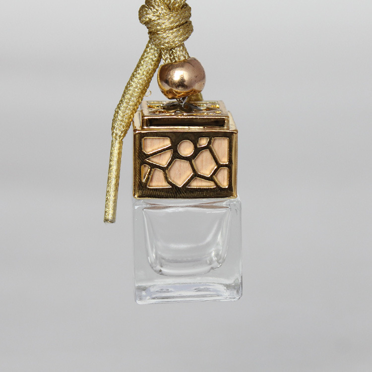 S685 Cute Perfume Bottle Cube Perfume Empty Glass Bottles Car Hanging Air Freshener Ornament 5ML Fragrance Empty Glass Bottles