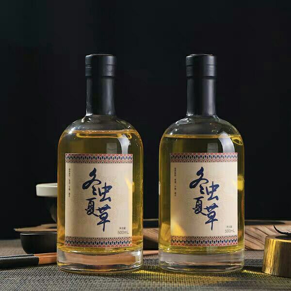 SGS certificated Different Sizes Custom Empty Packing Glass Vodka Bottle