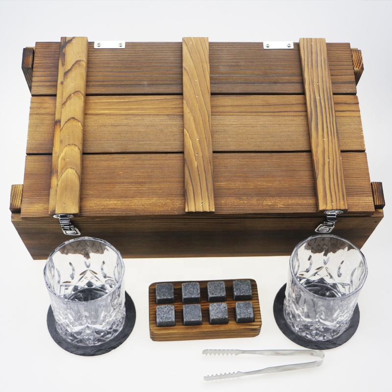 SHUNSTONE Best selling 1000 ml whisky bottle gift set globe decanter with 4 bottles Glass decanter suit