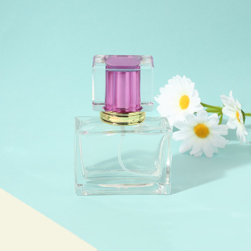 STOCK Amazon hits the shelves 30ml thicken white glass travel sub perfume bottle with lid for fragrance