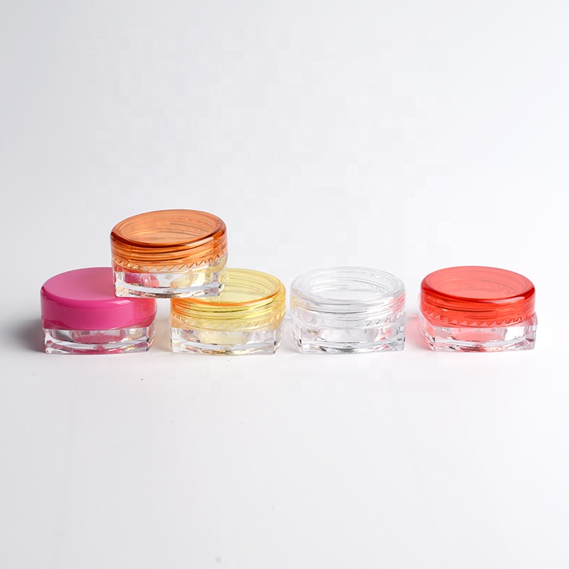 STOCK Small Mini 3g 5g plastic cosmetic sample jar with colored lid