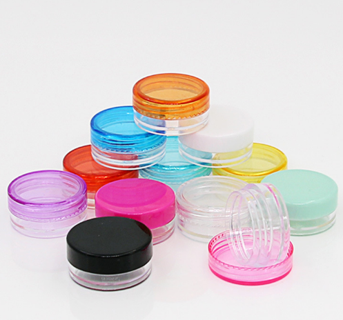 STOCK Small Mini 3g 5g plastic cosmetic sample jar with colored lid
