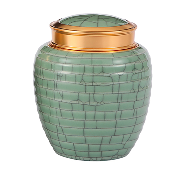 Sample Available Custom Porcelain Coffee Tea Container Ceramic Food Storage Jar with Airtight Seal Lid