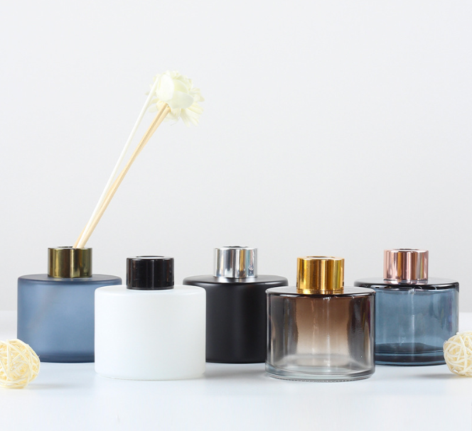 Screen Printing Round White Glass 120ml Empty Perfume Reed Diffuse Glass Bottle For Home