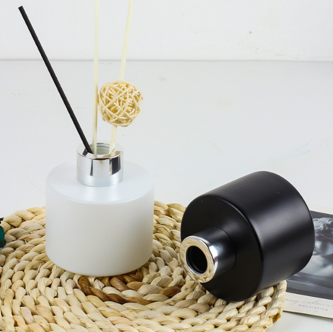 Screen Printing Round White Glass 120ml Empty Perfume Reed Diffuse Glass Bottle For Home
