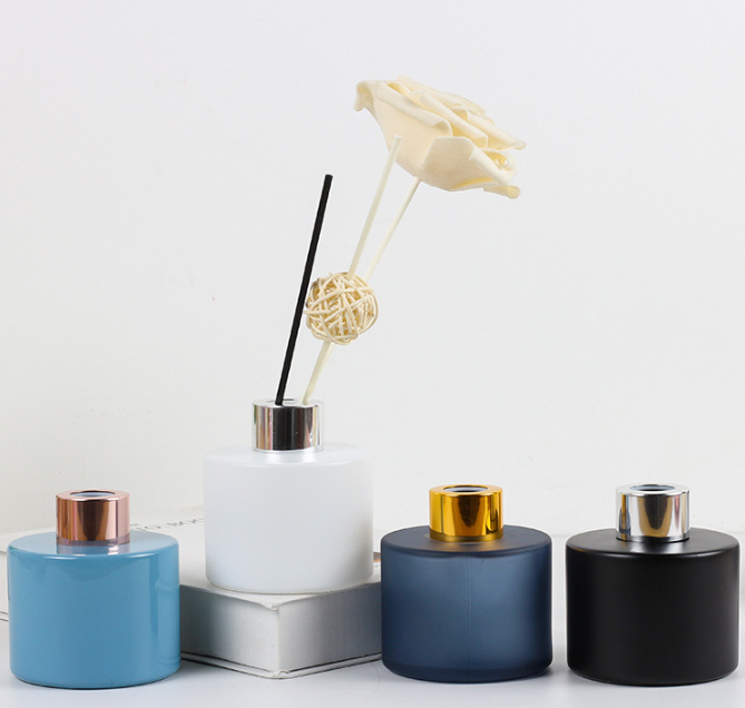 Screen Printing Round White Glass 120ml Empty Perfume Reed Diffuse Glass Bottle For Home