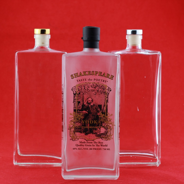 Screen Printing Square Glass Bottle 750ml Vodka Empty Liquor Bottle With Cap