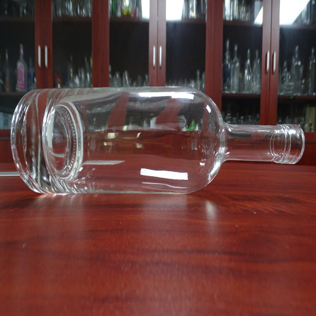 Screw Top Black Matte Glass Bottles Spirit 750 ML Glass Bottle with Cork