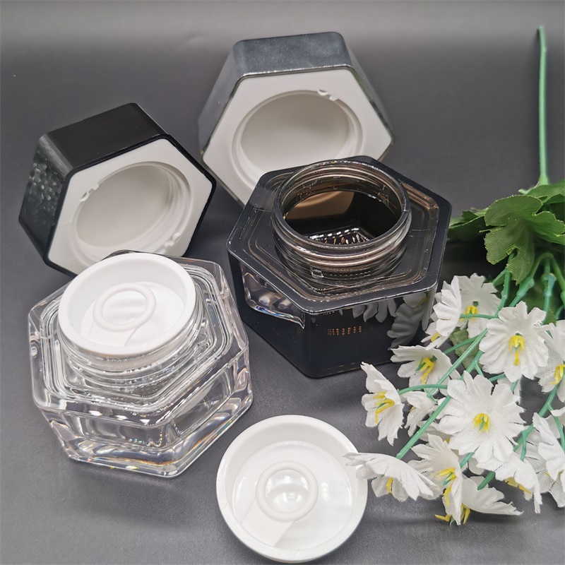 Screw on lid gold silver round shape honey jar body cream container cosmetic packaging set plastic cosmetic jars
