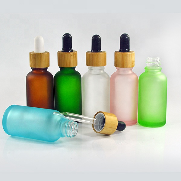 Serum essential oil 15ml 30ml 50ml 100ml colored frosted glass dropper bottle with bamboo cap