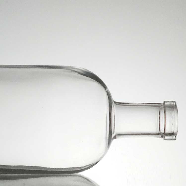Shandong RSG T Cork Top Cylinder Round Shape 75cl White Clear Super Flint Empty Custom Liquor Round 750ml Glass Bottles